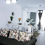 Apartman Ella Exclusive Năvodari