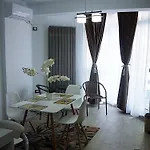 Apartman Ella Exclusive Năvodari