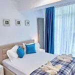 Ella Exclusive Apartman Năvodari