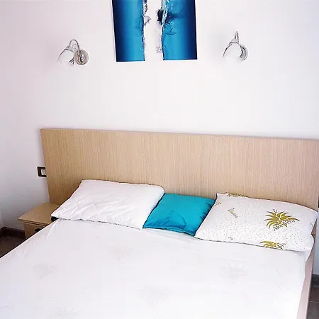 Ella Exclusive Năvodari